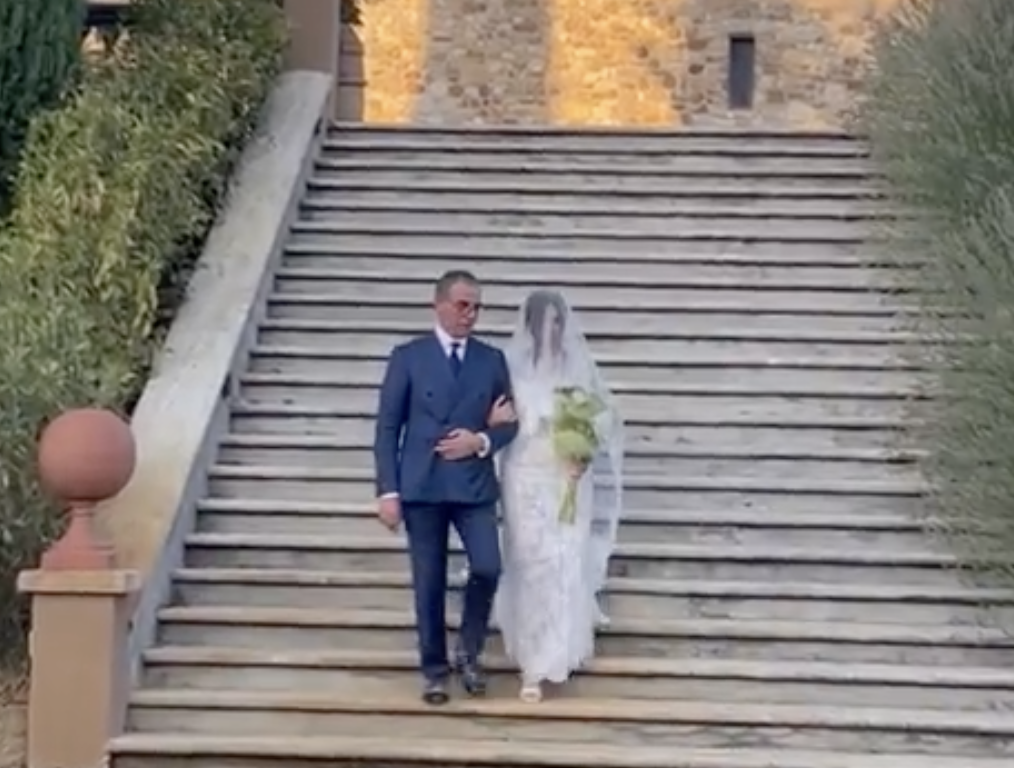 Οι επώνυμες που παρευρέθηκαν σε γάμο ζεύγους από την Κύπρο, στην Τοσκάνη