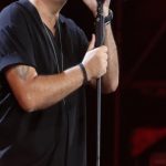 «Σεισμός» για γνωστό τραγουδιστή – Πιάστηκε στα για φοροδιαφυγή εκατομμυρίων ευρώ - Τι απαντά ο ίδιος