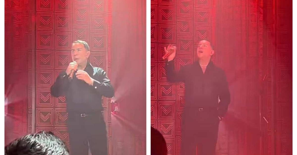 Μαζωνάκης: Οι χειρονομίες επί σκηνής που προκάλεσαν σχόλια και αντιδράσεις (Βίντεο)