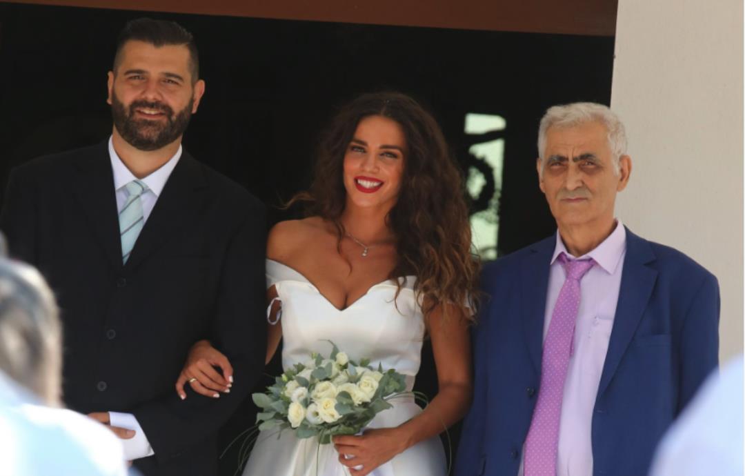 Τραγικές στιγμές για την Κατερίνα Στικούδη: Πέθανε ο πατέρας της