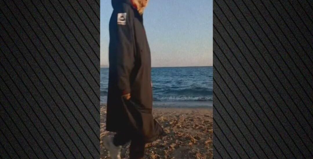 Νίκος Καρβέλας: Η πρώτη δημόσια εμφάνιση μετά την κόντρα με τη Βίσση – Πού θεάθηκε